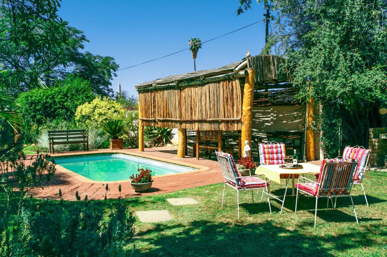 Langenhoven B&B Oudtshoorn Exterior photo